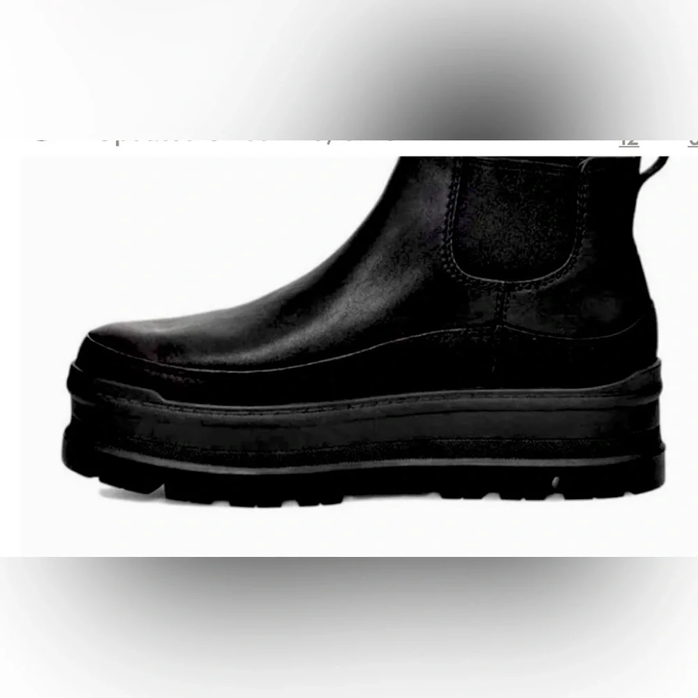 UGG Black Platform Chelsea Boots. Size 8.5. Like New. - Picture 2 of 5
